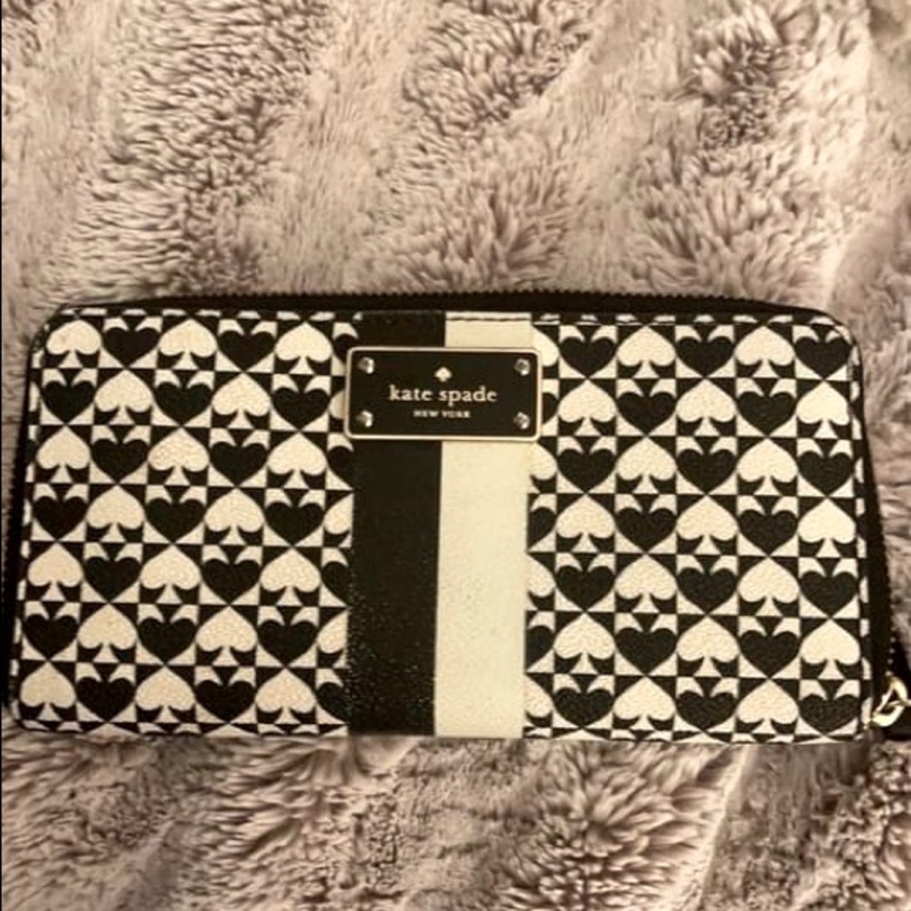 COPY - Black and white Kate Spade Wallet